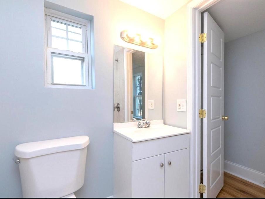 Budget Bed Room Near Downtown Inner Harbor W Free Parking Baltimore Zewnętrze zdjęcie